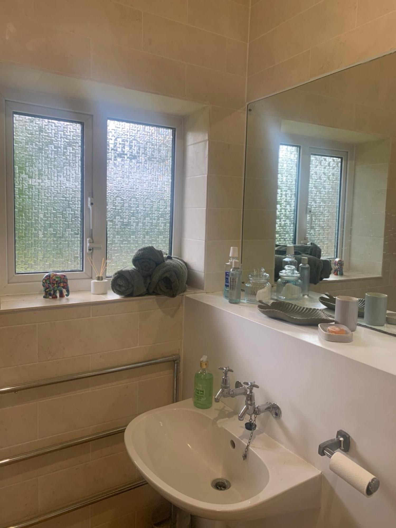 Newly Refurbished One Bedroom With Additional Sofa Bed Self Contained Flat In Garden Abbots Langley Exterior foto