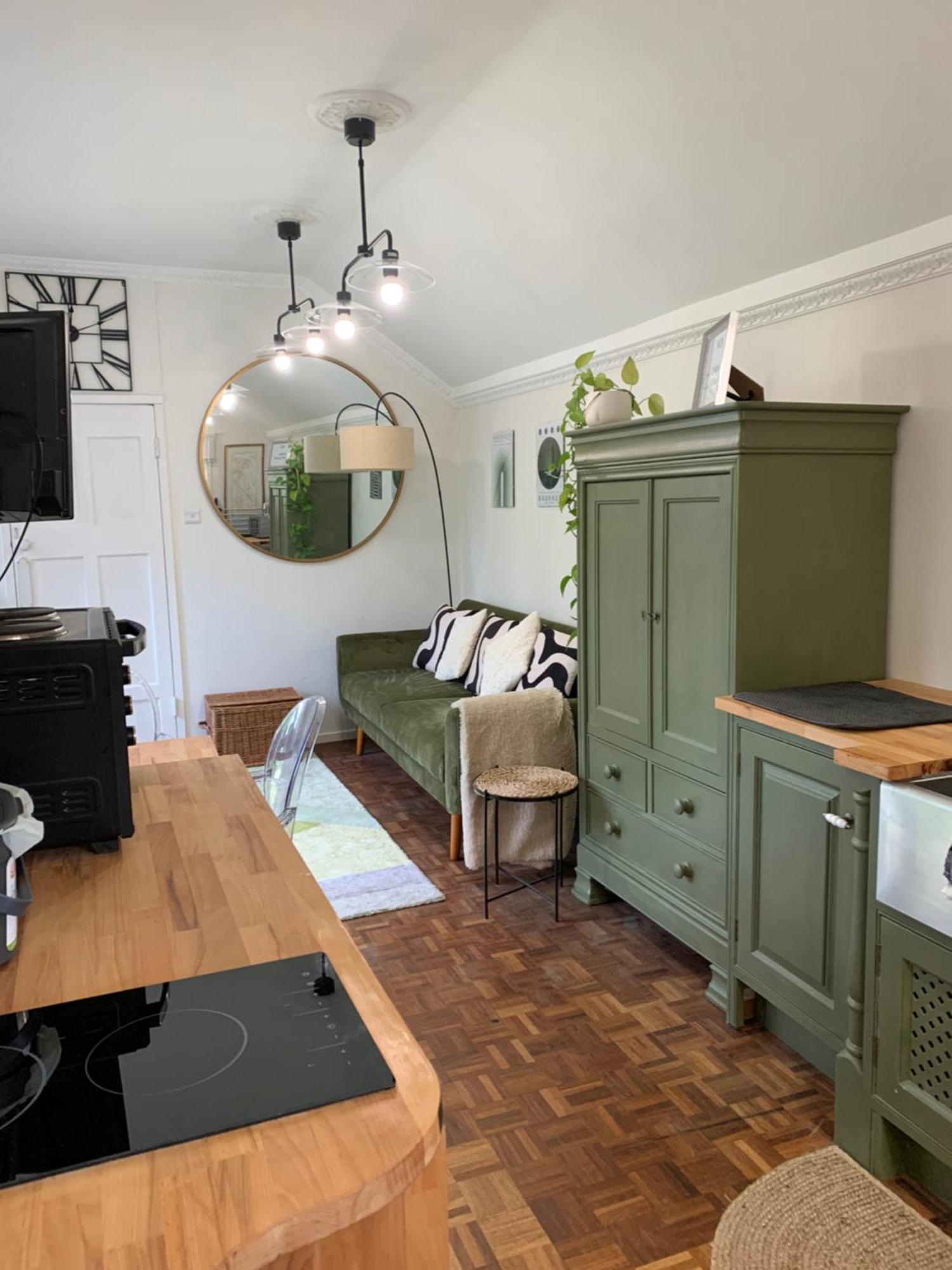Newly Refurbished One Bedroom With Additional Sofa Bed Self Contained Flat In Garden Abbots Langley Exterior foto